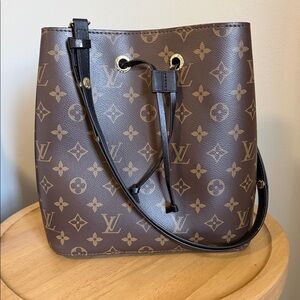 Look alike Monogram Canvas Drawstring Shoulder Bag in Brown
